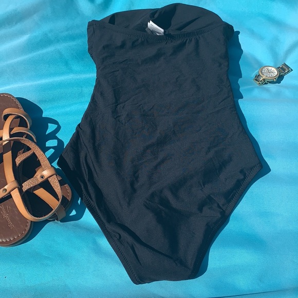 🆕 j crew Ruched bandeau one-piece swimsuit size 2 d cup - Picture 5 of 7